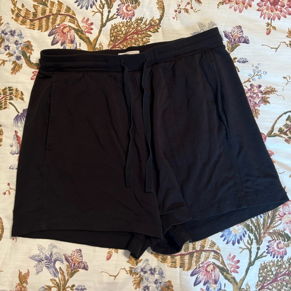 Lou & Grey Shorts